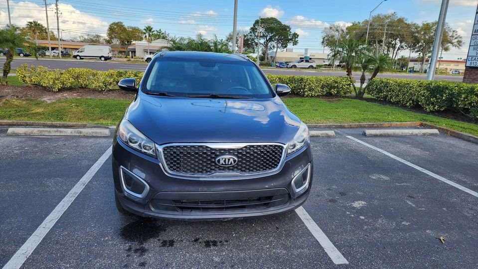 2017 Kia Sorento LX's photo