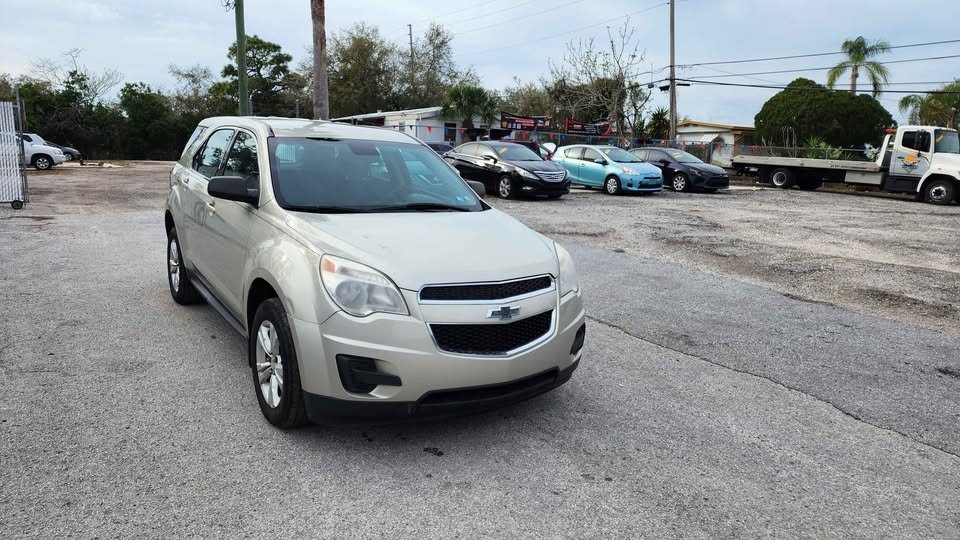 2015 Chevrolet Equinox LS's photo
