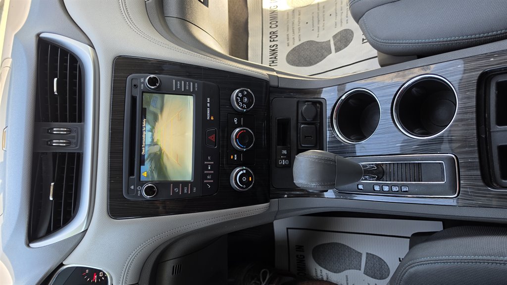 2017 Chevrolet Traverse 1LT - Photo 10
