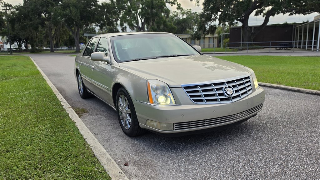 2007 Cadillac DTS Luxury I